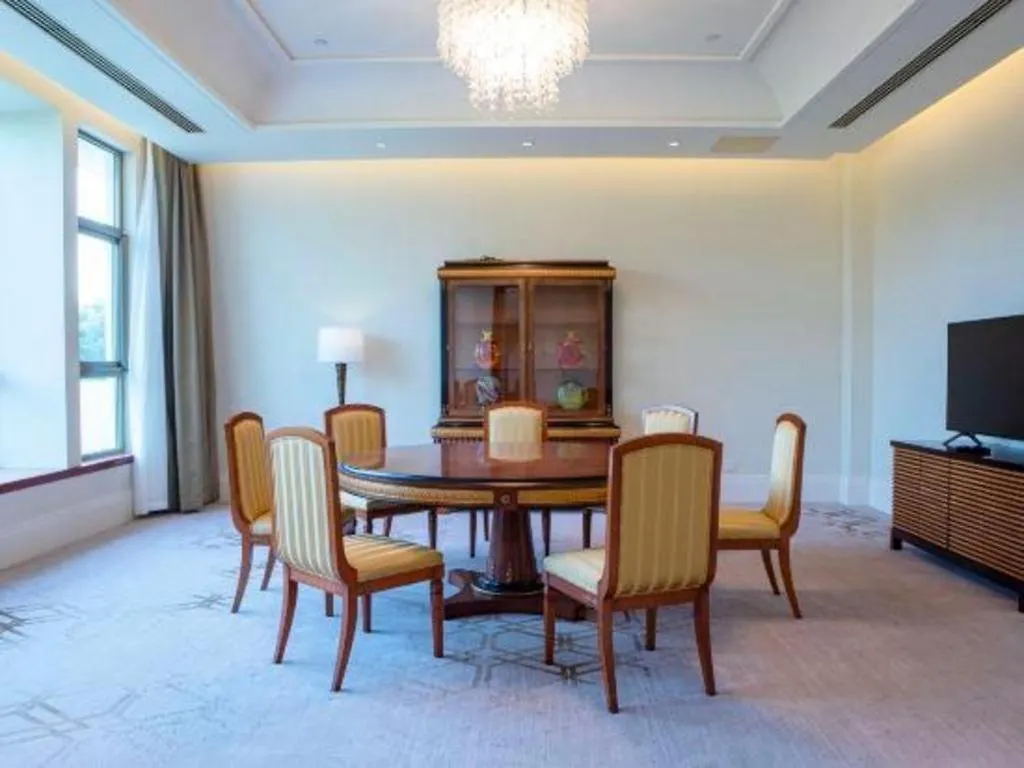 Suzhou Jinji Lake Grand Hotel